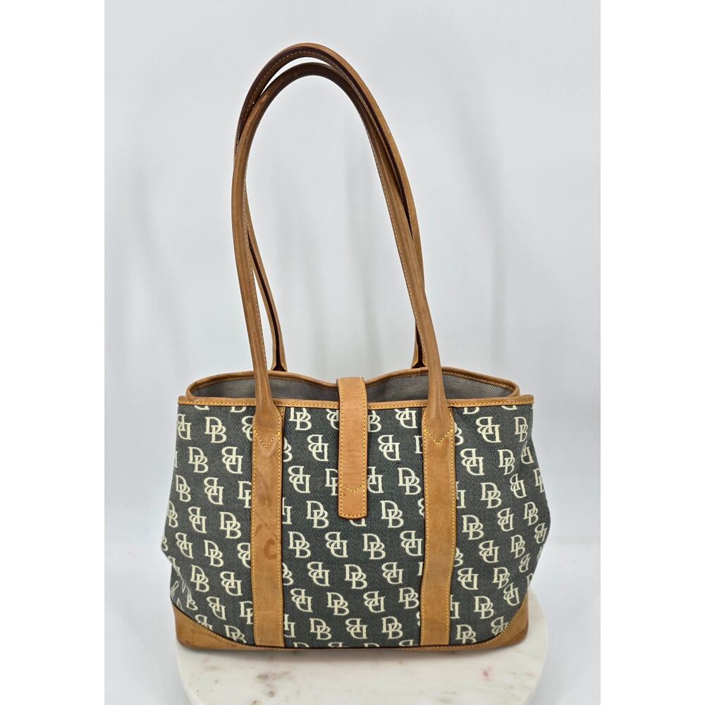 Dooney & Bourke Db Signature Canvas Tote Bag Tan … - image 4